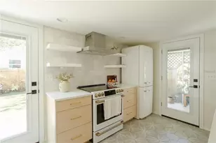 2337 Ixora Ave, Sarasota, FL 34234 - Photo 7