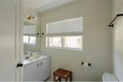 2337 Ixora Avenue, Sarasota, FL 34234 - Photo 21