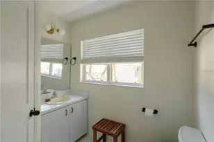 2337 Ixora Ave, Sarasota, FL 34234 - Photo 21