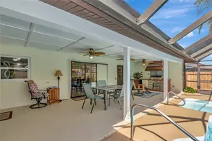 4656 Alexander Pope Ln, Sarasota, FL 34241 - Photo 41