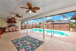 4656 Alexander Pope Ln, Sarasota, FL 34241 - Photo 33