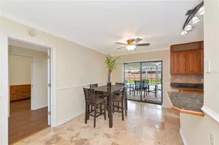 4656 Alexander Pope Ln, Sarasota, FL 34241 - Photo 9