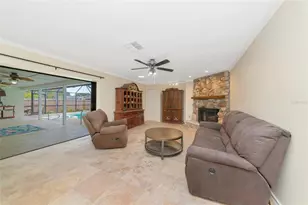 4656 Alexander Pope Ln, Sarasota, FL 34241 - Photo 13