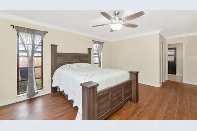 4656 Alexander Pope Lane, Sarasota, FL 34241 - Photo 17