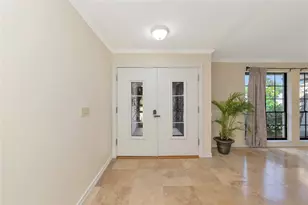 4656 Alexander Pope Ln, Sarasota, FL 34241 - Photo 5