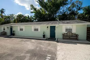 1805 Ivanhoe St, Sarasota, FL 34231 - Photo 1