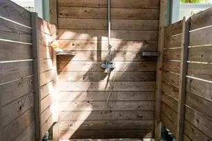 1805 Ivanhoe St, Sarasota, FL 34231 - Photo 17