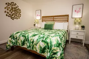 1805 Ivanhoe St, Sarasota, FL 34231 - Photo 7