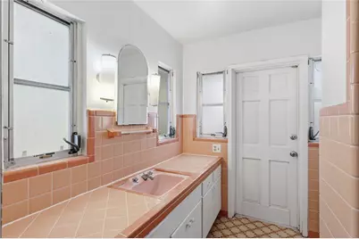 6240 Uplands Boulevard, Sarasota, FL 34243 - Photo 25