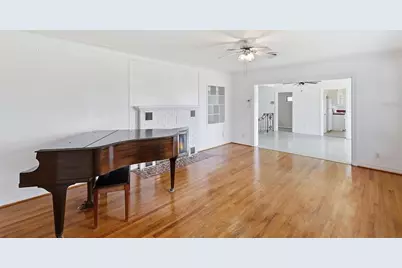 6240 Uplands Boulevard, Sarasota, FL 34243 - Photo 9