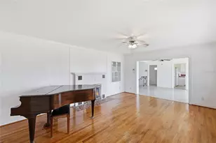 6240 Uplands Blvd, Sarasota, FL 34243 - Photo 9