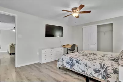 4021 Olive Avenue, Sarasota, FL 34231 - Photo 9