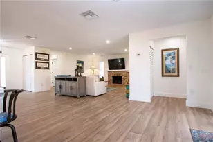 8607 50th Ave W, Bradenton, FL 34210 - Photo 37