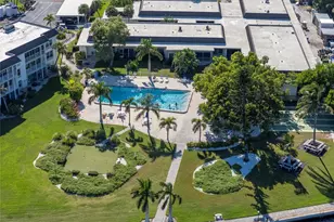 4390 Exeter Dr, Longboat Key, FL 34228 - Photo 35