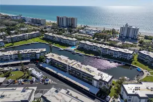 4390 Exeter Dr, Longboat Key, FL 34228 - Photo 43