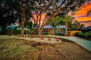 426 Eagles Nest Ln, Sarasota, FL 34243 - Photo 45