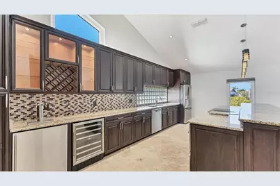 4704 Coral Lake Drive, Bradenton, FL 34210 - Photo 15