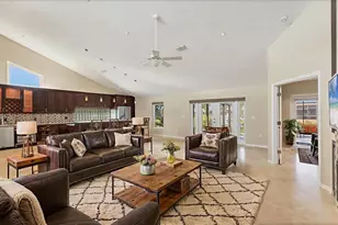 4704 Coral Lake Dr, Bradenton, FL 34210 - Photo 13