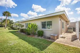 85 Strathmore Blvd, Sarasota, FL 34233 - Photo 25