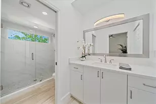 1684 Pintail Way, Sarasota, FL 34231 - Photo 21