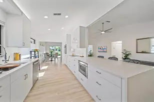 1684 Pintail Way, Sarasota, FL 34231 - Photo 11