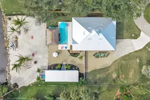 9470 Colony Dr, North Fort Myers, FL 33917 - Photo 61