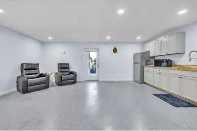 9470 Colony Drive, North Fort Myers, FL 33917 - Photo 29