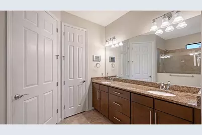 5341 Sundew Drive, Sarasota, FL 34238 - Photo 21