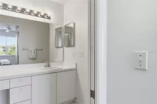 5230 Hyland Hills Ave, Sarasota, FL 34241 - Photo 27