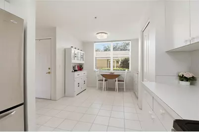 5230 Hyland Hills Avenue #1315, Sarasota, FL 34241 - Photo 15