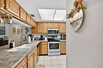 4044 Oakview Drive #F1-2, Punta Gorda, FL 33980 - Photo 11