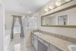 4640 Sanibel Way, Bradenton, FL 34203 - Photo 17