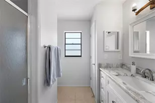 420 46th St NW, Bradenton, FL 34209 - Photo 17