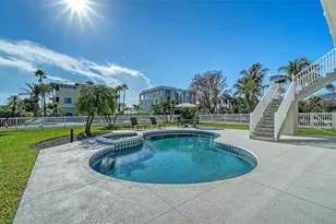 6473 Gulf of Mexico Dr, Longboat Key, FL 34228 - Photo 25