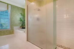 6473 Gulf of Mexico Dr, Longboat Key, FL 34228 - Photo 15