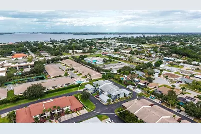 7210 27th Avenue Dr W #7210, Bradenton, FL 34209 - Photo 1