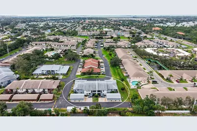 7210 27th Avenue Dr W #7210, Bradenton, FL 34209 - Photo 3