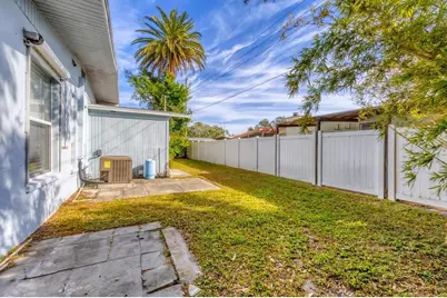 2832 Novus Street, Sarasota, FL 34237 - Photo 25