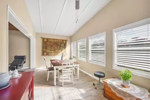 2832 Novus St, Sarasota, FL 34237 - Photo 13