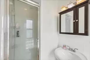 2832 Novus St, Sarasota, FL 34237 - Photo 23