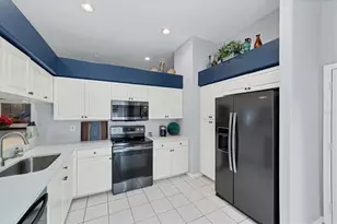4612 Deer Trail Blvd, Sarasota, FL 34238 - Photo 13