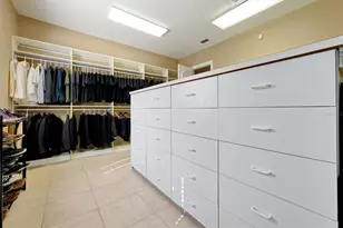 4209 Lake Lockhart Dr, Orlando, FL 32810 - Photo 17