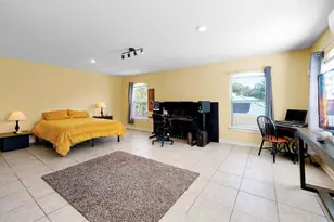 4209 Lake Lockhart Dr, Orlando, FL 32810 - Photo 19