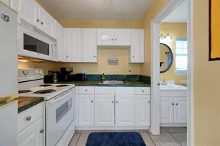 4209 Lake Lockhart Dr, Orlando, FL 32810 - Photo 21