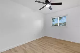 5356 Castleman Dr, Sarasota, FL 34232 - Photo 21