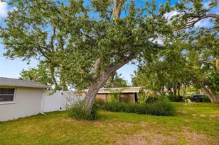 410 Pameto Rd, Nokomis, FL 34275 - Photo 7