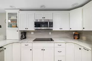 410 Pameto Rd, Nokomis, FL 34275 - Photo 17