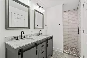 1905 4th St W, Palmetto, FL 34221 - Photo 17