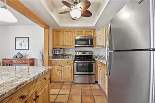 2447 Clubhouse Cir, Sarasota, FL 34232 - Photo 7