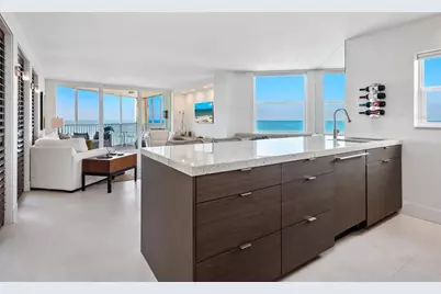 1770 Benjamin Franklin Drive #401, Sarasota, FL 34236 - Photo 3